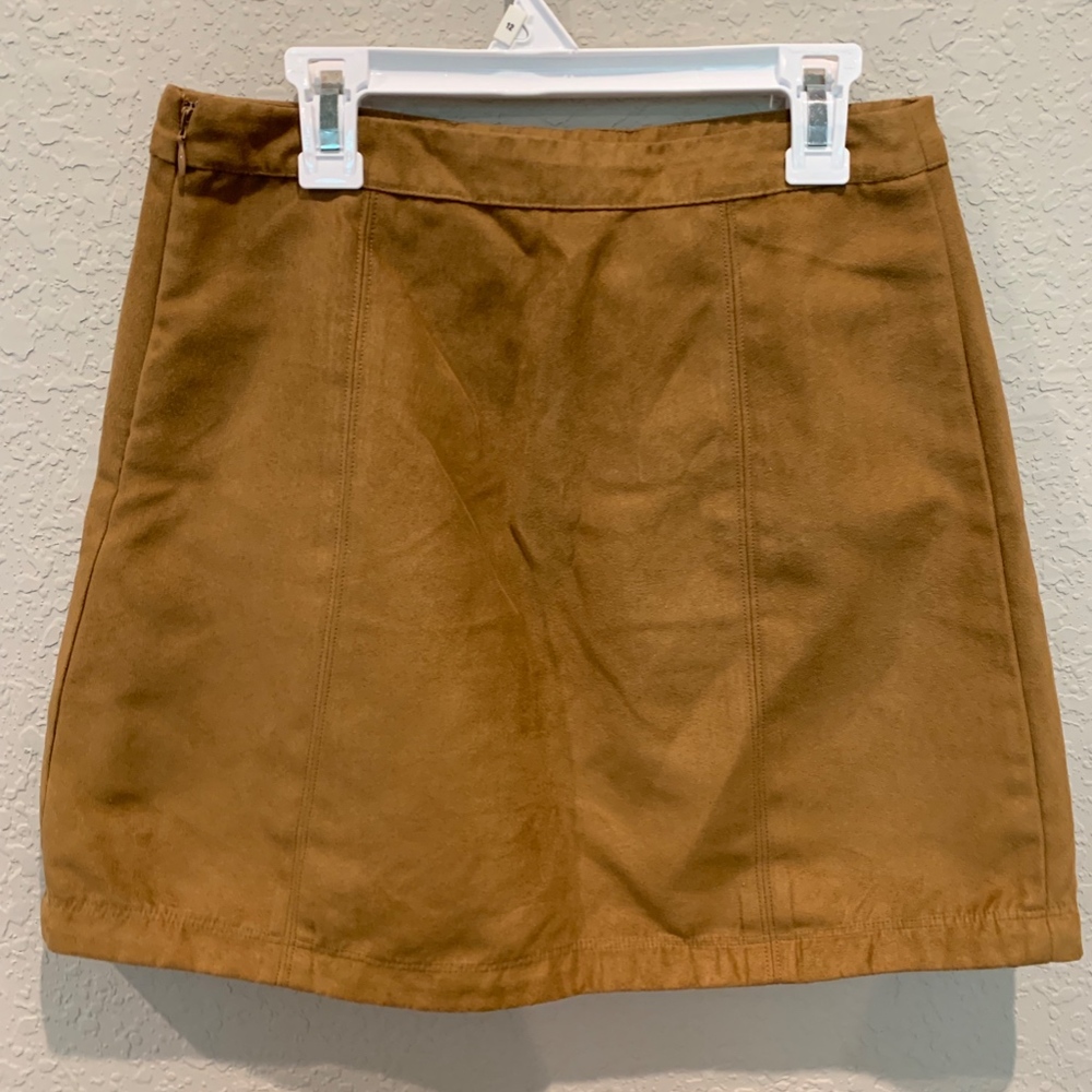 Hollister Khaki Shirt - Picture 2 of 3